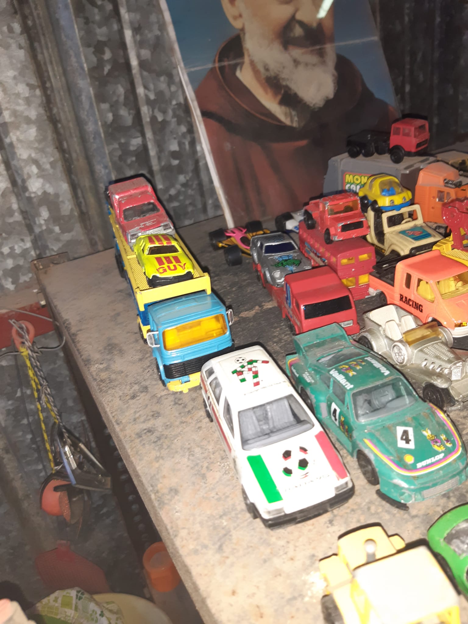 Assorted collectible toy cars