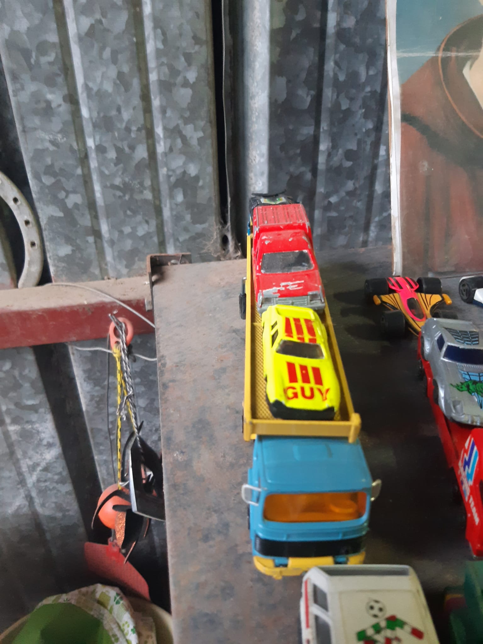 Toy truck